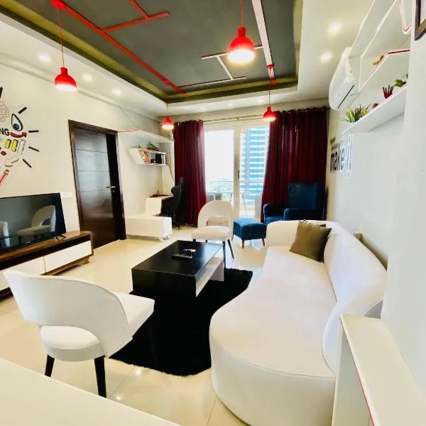 Margalla View Luxe Condo with Balcony-Elysium Tower, hotel a Islamabad