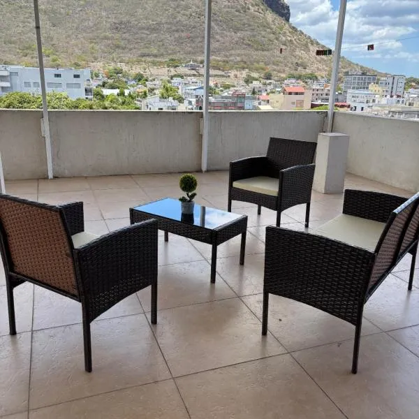Modern Flat for Rent in Port Louis, hotel v destinaci Port Louis