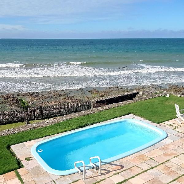 Casa Jangada - Incrível vista mar com Piscina e a melhor localização na Beira Mar da Taíba