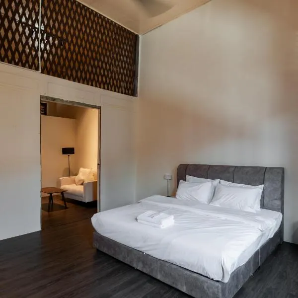 Melayu Villa by Aayu - 10 mins walk to 1st Avenue Mall George Town, hotel v destinaci George Town