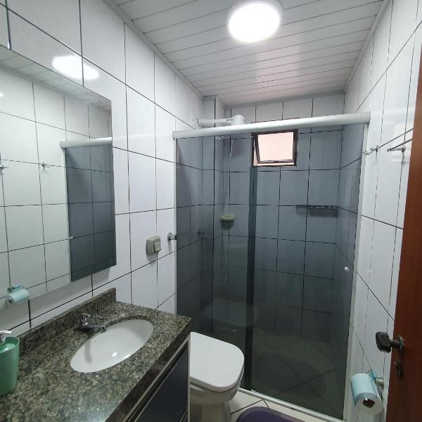 Apto Meia Praia - Itapema 130m do mar com roupa de cama e toalhas - Foto 3