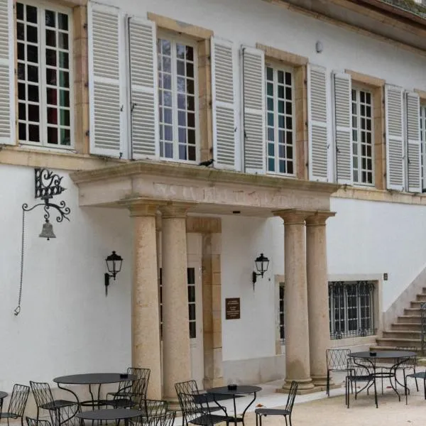 Bellevigne Bourgogne – hotel w mieście Chambolle-Musigny