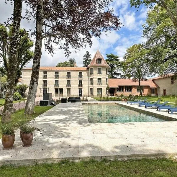 Le manoir des perrieres, hotel v destinaci Rochechouart