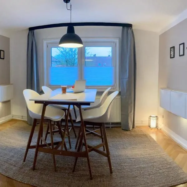 Ferienwohnung Soltau Parkplatz, Dachterrasse, Klimaanlage, 5 Gäste, hotel a Soltau