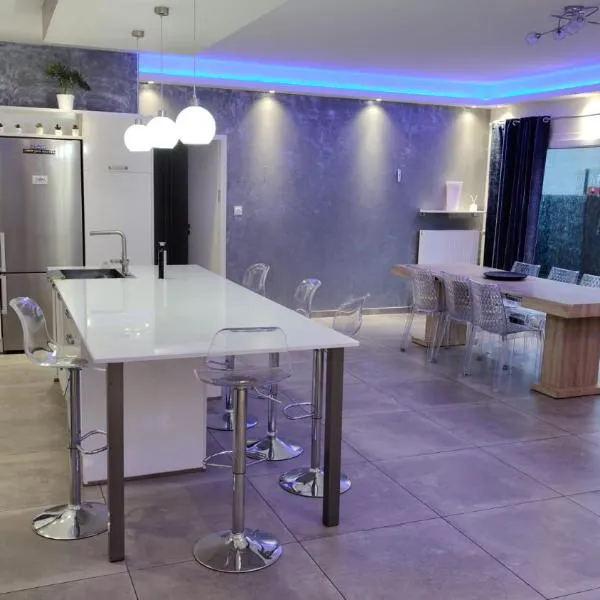 Villa T5 proche centre ville, hôtel à Aix-les-Bains
