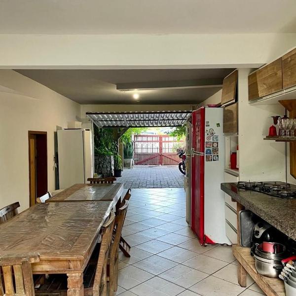 Pousada Samaúma Floripa, ALUGUEL DE QUARTOS - Aconchego e Tranquilidade à 30 metros da Praia - Foto 4