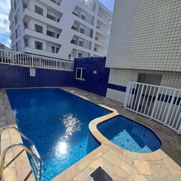 LINDO APARTAMENTO EM UBATUBA NA PRAIA DO ITAGUA, SAUNA, PISCINA, WI-FI, AR CONDICIONADO, 2 VAGAS DE ESTACIONAMENTO e BELA VISTA DA SACADA