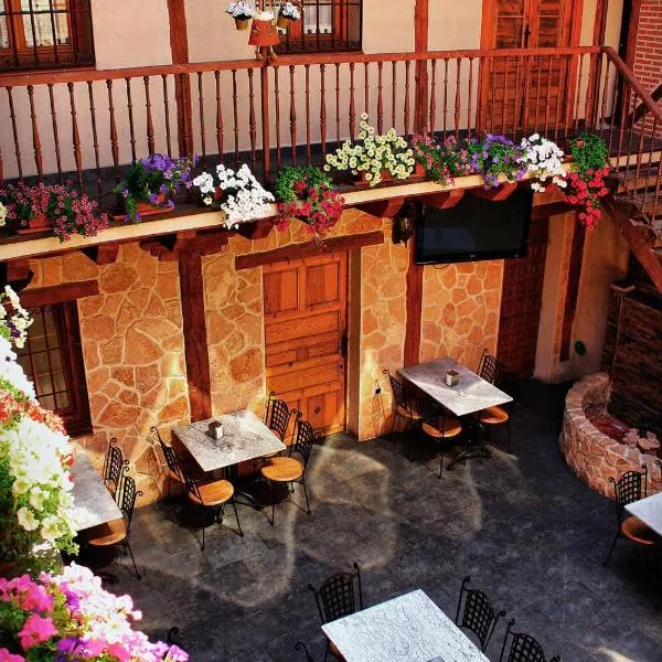 Posada Estrella Matutina, hotel en Fuentepelayo