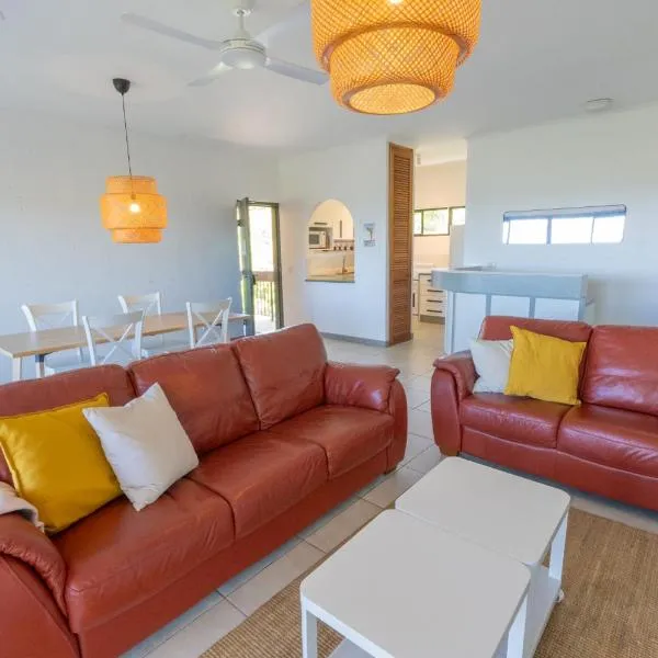 31 at Home - Absolute Beachfront, hotel in Point Lookout