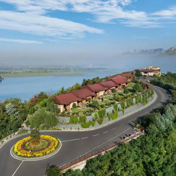 Taj Dal View Srinagar, hotel v destinaci Šrínagar