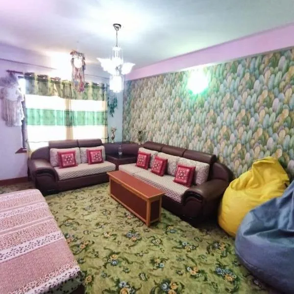 Puru Boutique Home "PBH", Private Room, Apartment, Thamel, Swoyambhu, Benchen Monastery, Kathmandu, Nepal, hotel v destinaci Kathmandu