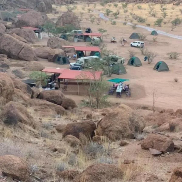 Desert Elephant Campsite - Bring your own tent, hotel v destinácii Khorixas