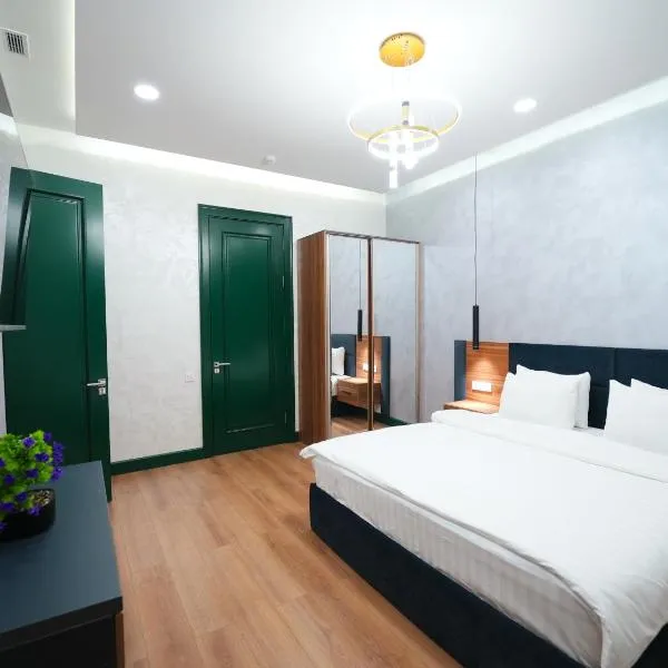 Avant Hotel Tashkent Pool&Spa、タシュケントのホテル