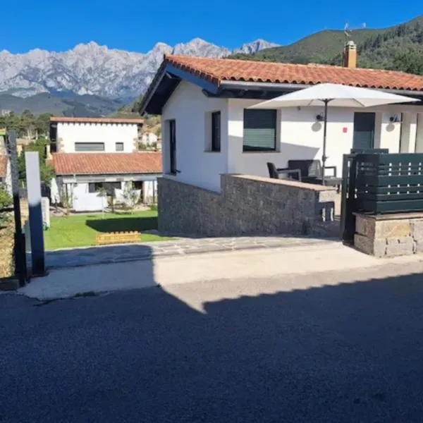 Mirando a los Picos de Europa, hotel em Potes