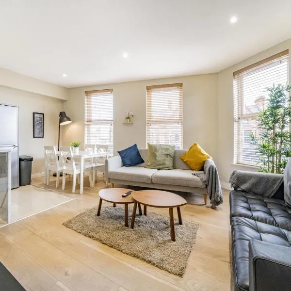 The Woodstock - 2 bd Mod Duplex Ap - Gold Short Term Stays, hotel u gradu Belfast