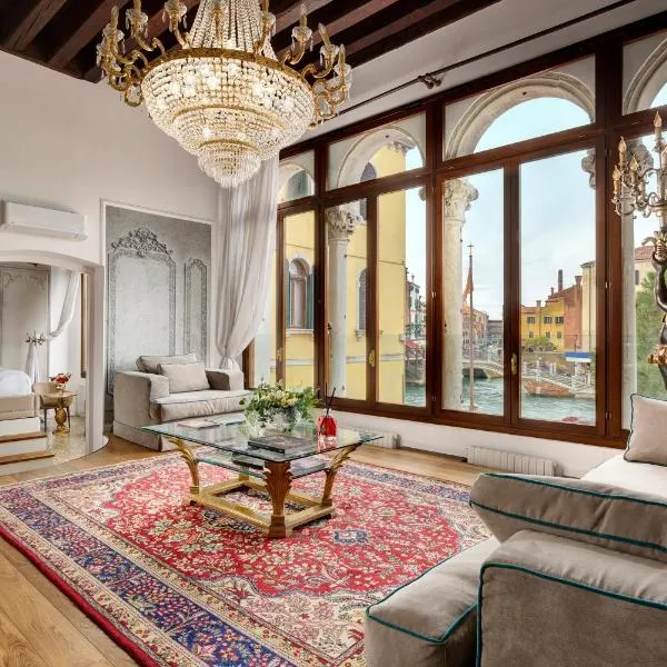 Swan DolceVita Prestige Stay - Canal View & Exclusive Experience, hotel in Venice