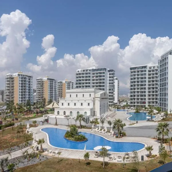 Amelius Pool Apartments in Caesar Resort SPA, Long Beach, hotel in Perivolia tou Trikomou