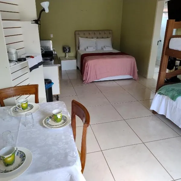 Pousada Santiago AP-2, hotel in Ponta Grossa