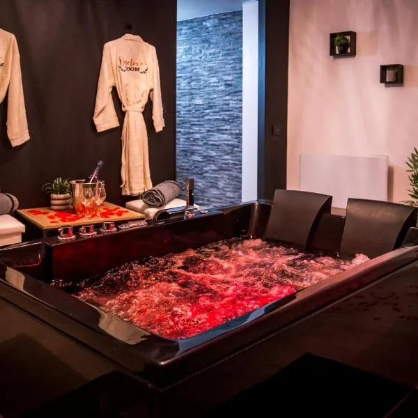 One Love Room, hotel v destinaci Pont-dʼAin