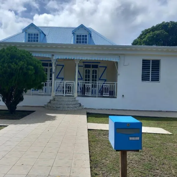 Ô paradis de Lucile, Hotel in Saint-Louis