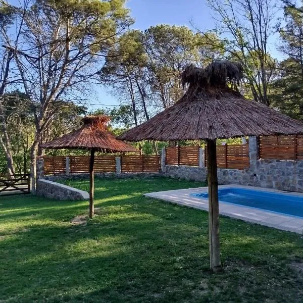 Cabañas del Puente - Rio Grande San Luis, hotel en La Bajada
