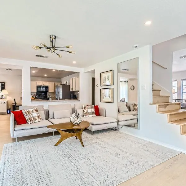 Bright & Luxury Entire House in Peaceful Neighborhood, khách sạn ở Leander