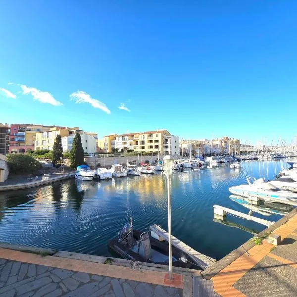 Appartement spacieux 6 couchages, hotel in Cap d'Agde