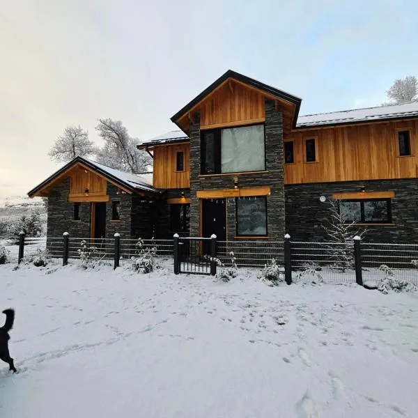 Catalina - Casa de Montaña, хотел в Сан Мартин де лос Андес