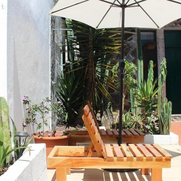 Hostal Pimampiro, khách sạn ở Puerto Baquerizo Moreno