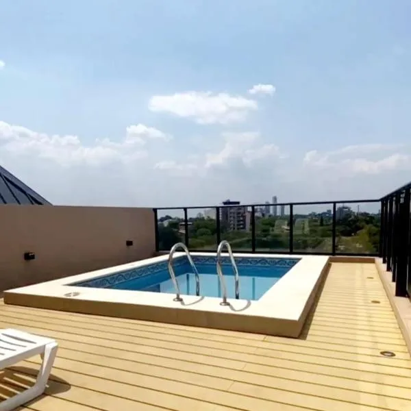 Amplio Apartamento a metros de shoping del sol, hotel v destinaci Asunción