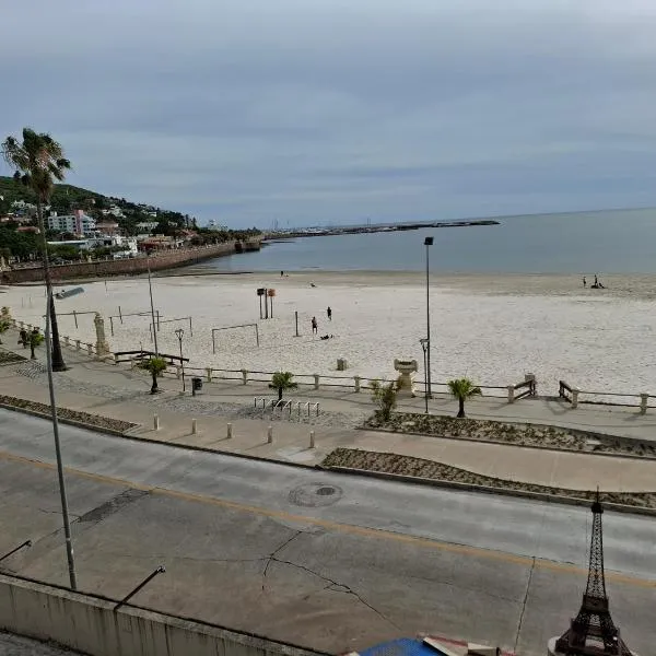 Apartamento en la playa de Piriápolis、ピリアポリスのホテル