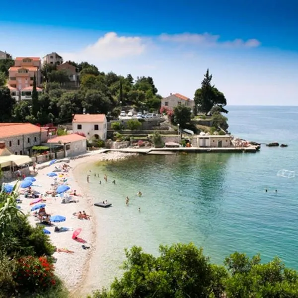 Studios Tonina, hotel v destinaci Zaton