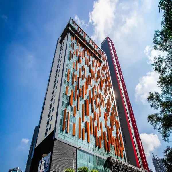 QQ Empire Damansara hotel room, hotel v destinaci Petaling Jaya