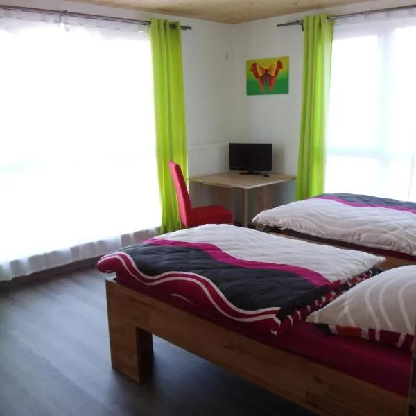 Pension Rammert, hotel v destinaci Großbettlingen