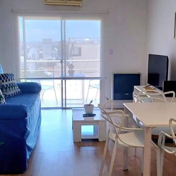 Departamento Zona Hilton Nqn、ネウケンのホテル