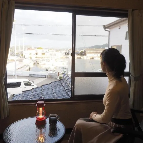 ゲストハウス三本松港, hotel in Higashikagawa