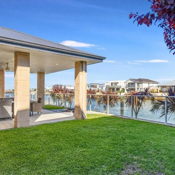 Windward Marina Retreat, hotel di Geographe
