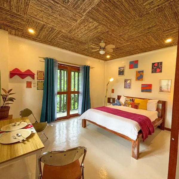 Copacabana Siargao, hotel v destinaci General Luna