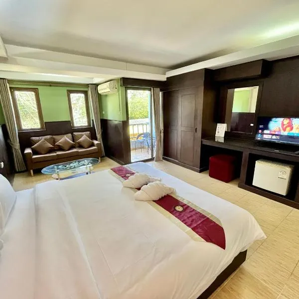 The Atnal Lanta Budget and Eco Friendly hotel in Koh Lanta, hotel v destinaci Ko Lanta