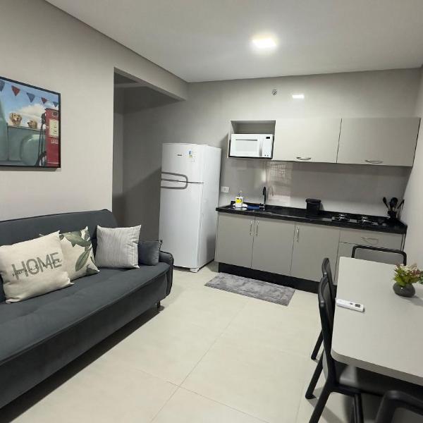 Conforto e aconchego em excelente localização em Foz - Foto 4
