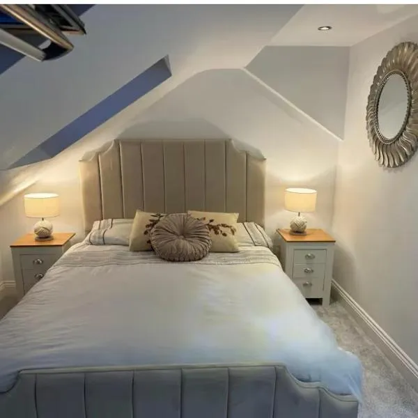 Ramonas Room, hotel in Elmers End