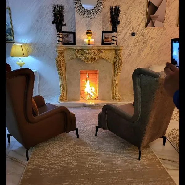 Townhouse F4, отель в городе Le Hamiz