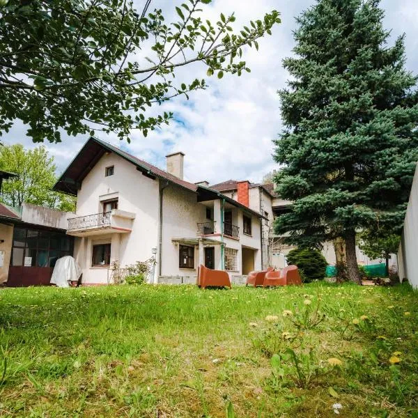 Pi House, hotel v Lublani