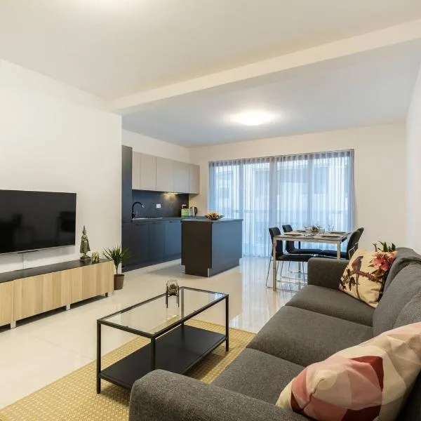 Beautiful Modern Central 2br Apt, hotel a Taʼ Xbiex