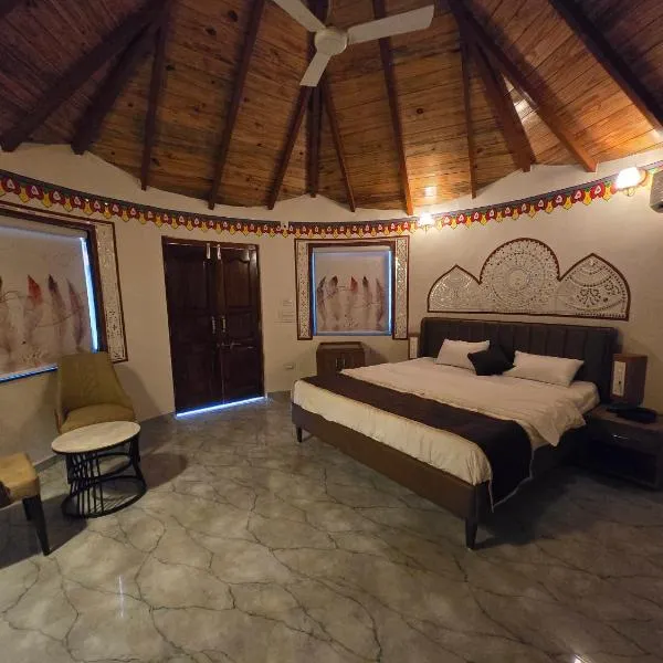 Heritage Resort Dholavira, hotel in Dholovira