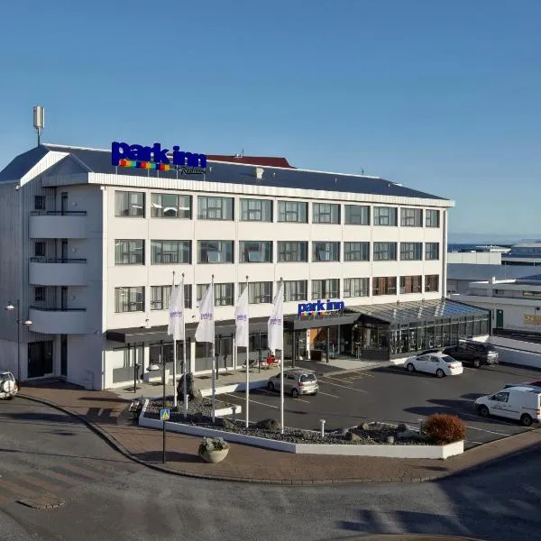 Park Inn by Radisson Reykjavik Keflavík Airport, hotel in Hafnir