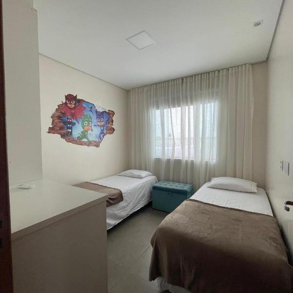 Linda Casa 5 quartos com piscina para família na praia de Canasvieiras - Foto 2