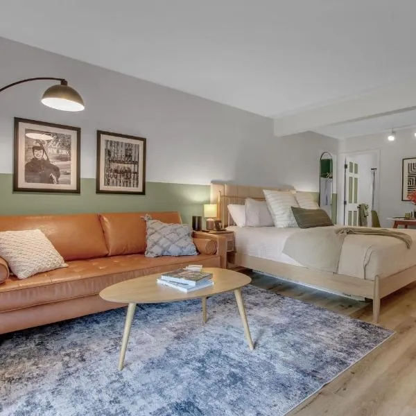 King Bed, Walk or Bike to town, EV, Pets OK, hotel v destinaci Ellicottville