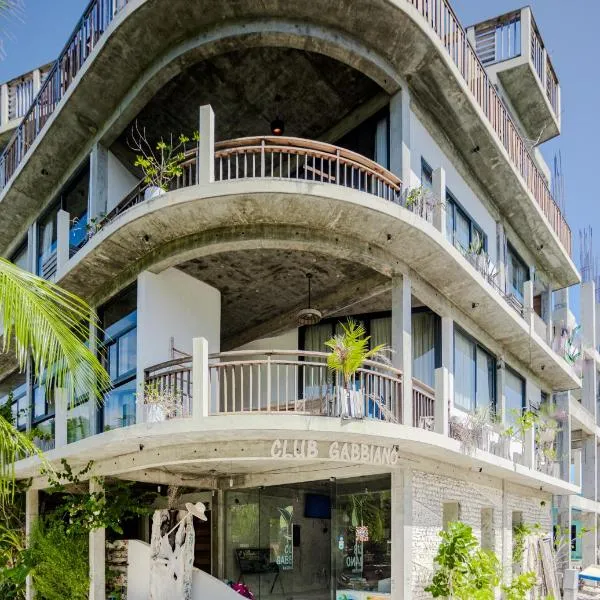 Club Gabbiano, hotel v Rasdu