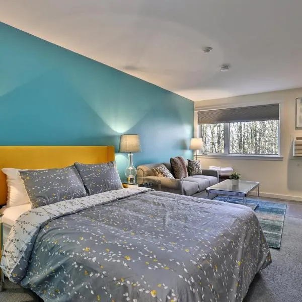 Tranquil Peaks Studio at KCIS - Perfect for a Getaway in the Heart of Vermont Ski Resort, Hotel in Killington